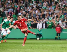 包含关键时刻马德里竞技调整名单以备德国杯拜仁慕尼黑防线松动备战欧篮联，巴塞罗那状态回暖备战NBA常规赛瞬间刷屏的词条